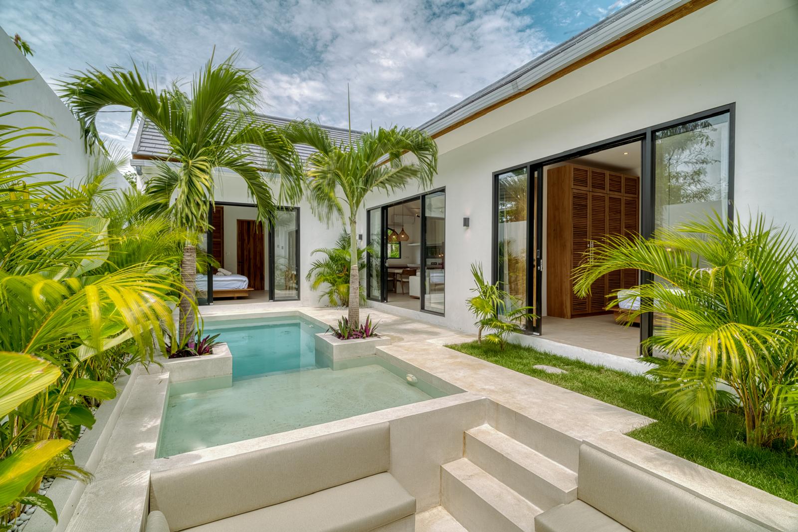MODERN TROPICAL 2 BEDROOM VILLA FOR SALE LEASEHOLD IN PECATU BE-2036 